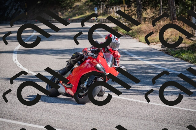 20250906102312-_5001008_am_