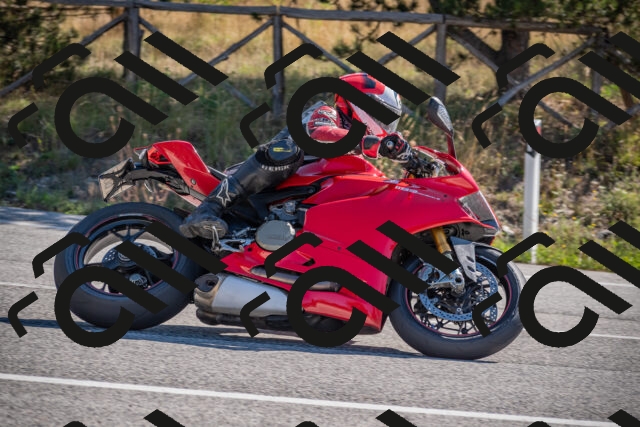 20250906102313-_5001009_am_