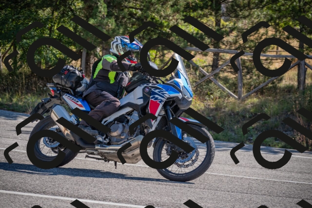 20250906102411-_5001020_am_