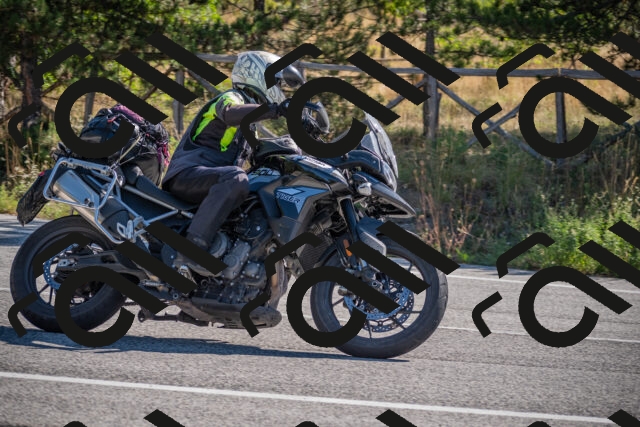 20250906102412-_5001022_am_