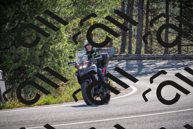 20250906102500-_5001029_am_