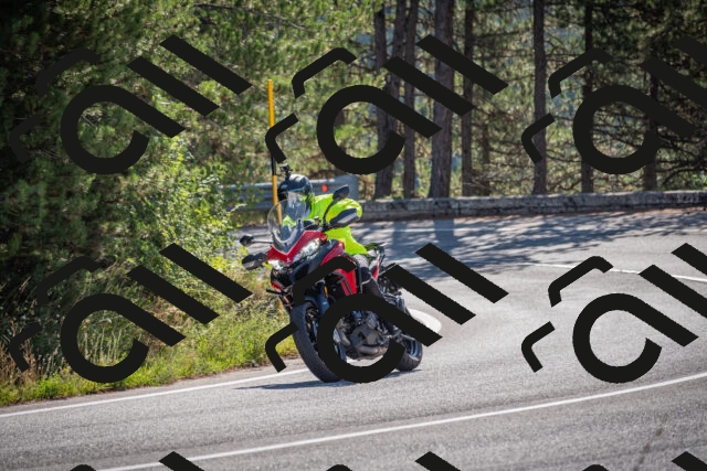 20250906102715-_5001044_am_