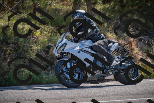 20250906102720-_5001050_am_