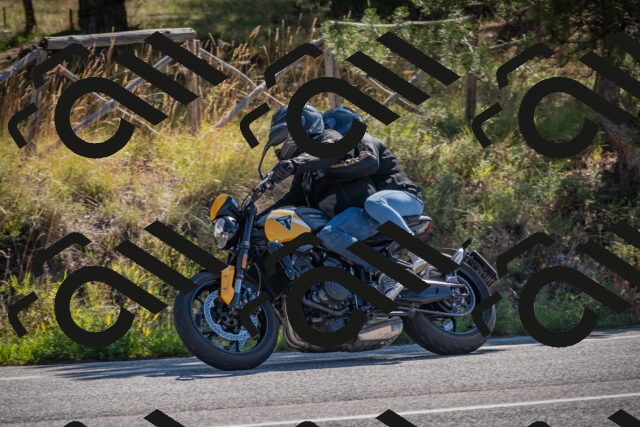 20250906102733-_5001055_am_