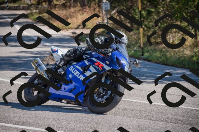 20250906102948-_5001059_am_