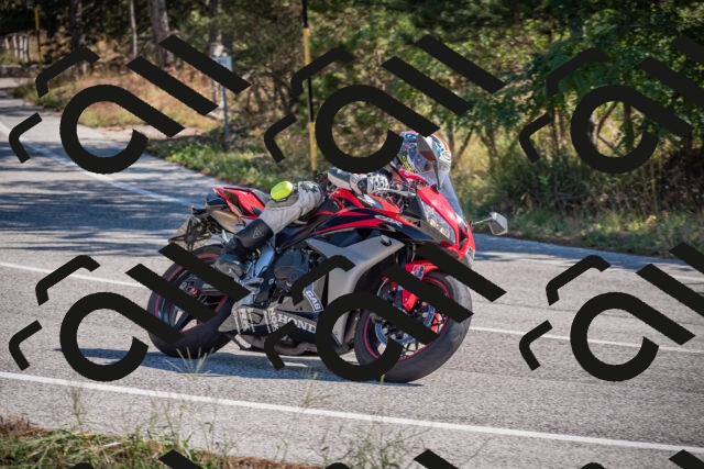 20250906103436-_5001075_am_