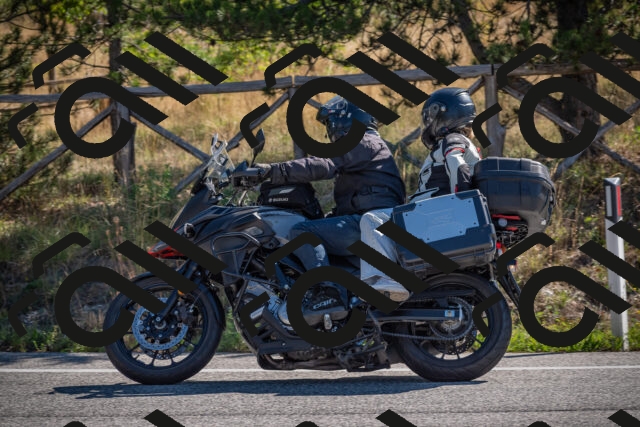 20250906103519-_5001081_am_