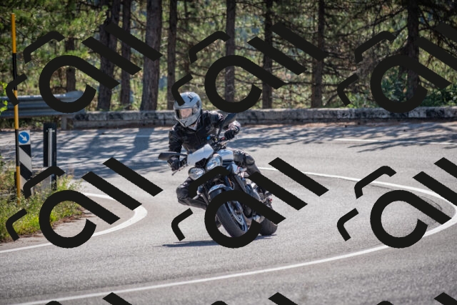 20250906103835-_5001101_am_