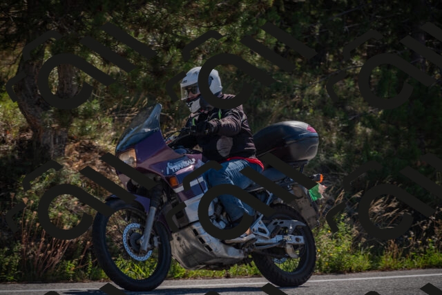 20250906104235-_5001132_am_