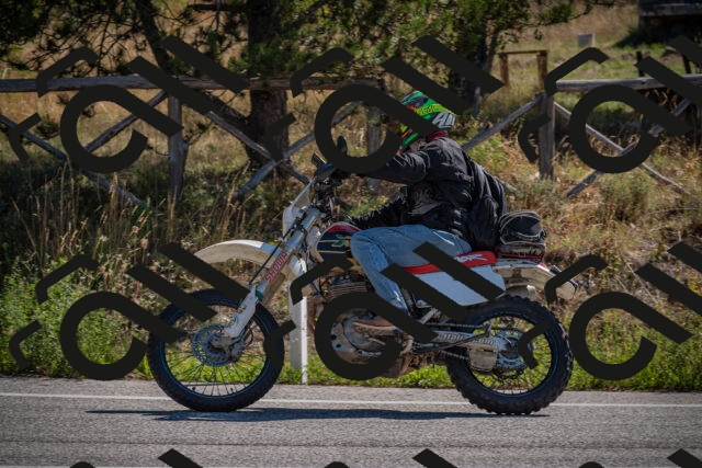 20250906104237-_5001134_am_