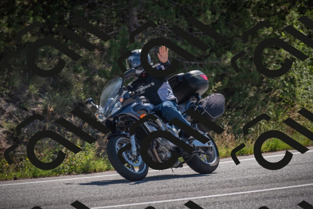 20250906104442-_5001136_am_