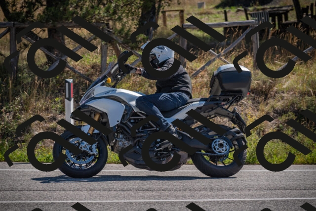 20250906104445-_5001139_am_