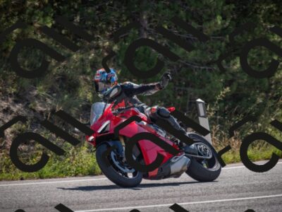 20250906104627-_5001152_am_