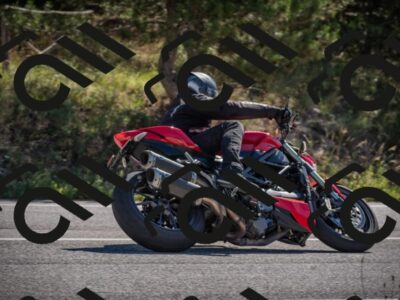 20250906105042-_5001175_am_