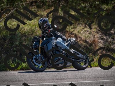 20250906105756-_5001240_am_