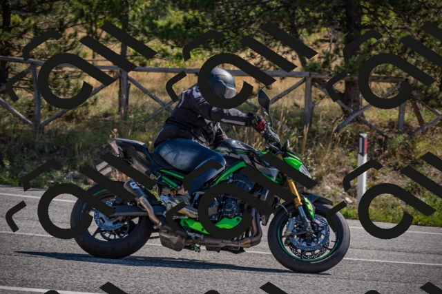 20250906105955-_5001249_am_