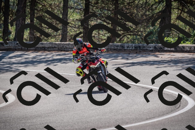 20250906110351-_5001263_am_