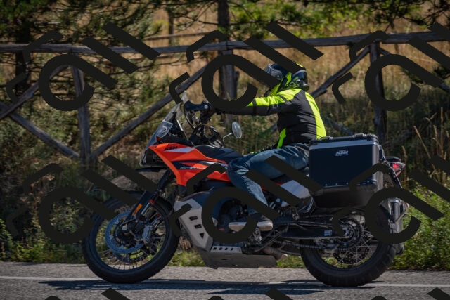 20250906110639-_5001289_am_