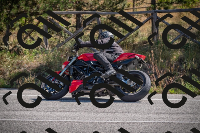 20250906110912-_5001305_am_