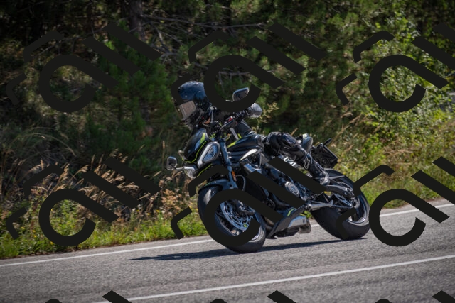 20250906110933-_5001312_am_