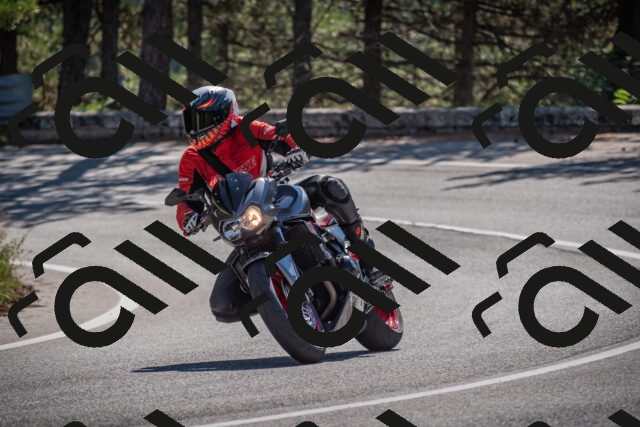 20250906111043-_5001328_am_