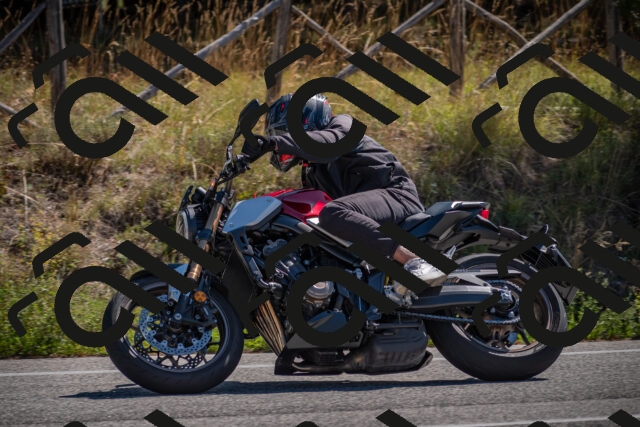 20250906111554-_5001364_am_