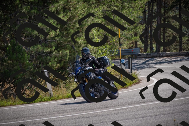 20250906111638-_5001370_am_