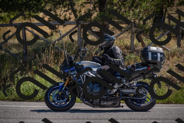 20250906111639-_5001372_am_