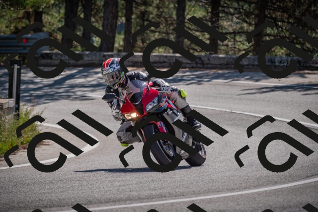 20250906111758-_5001374_am_