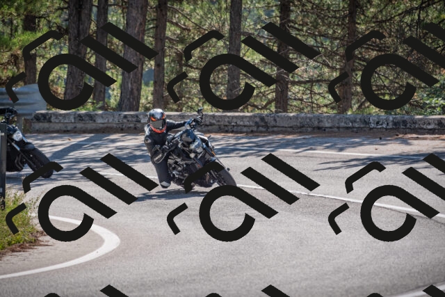 20250906111938-_5001376_am_