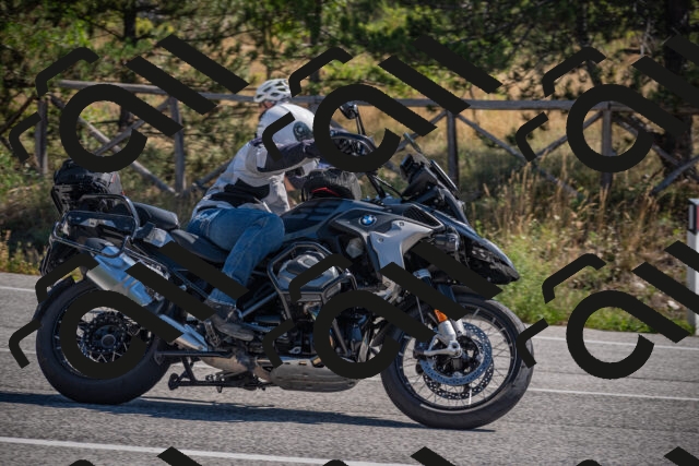 20250906112053-_5001392_am_