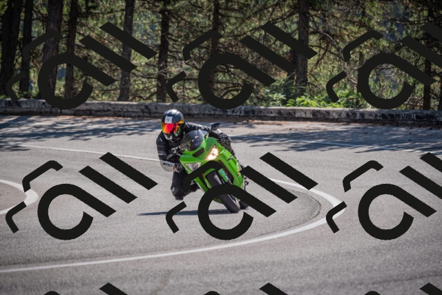 20250906112133-_5001395_am_