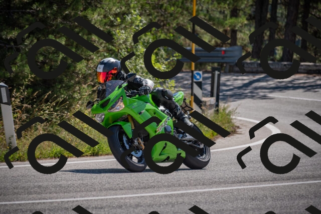 20250906112134-_5001396_am_