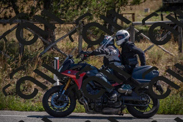 20250906112213-_5001402_am_