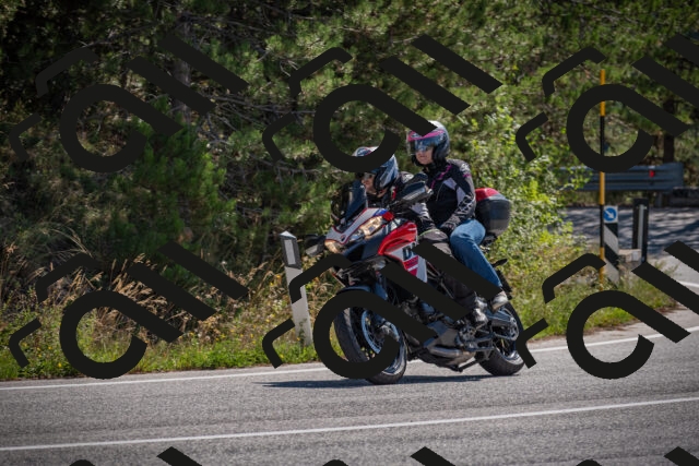 20250906112218-_5001403_am_