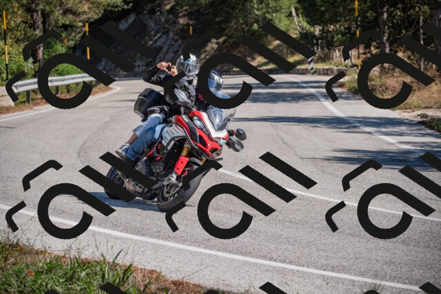 20250906112453-_5001427_am_