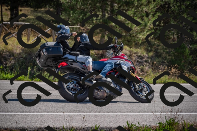 20250906112454-_5001430_am_