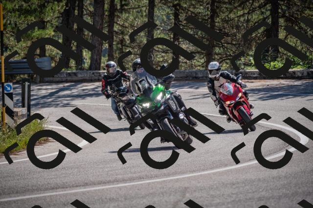 20250906112859-_5001461_am_