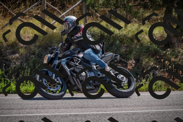 20250906112901-_5001465_am_