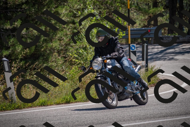 20250906112943-_5001485_am_