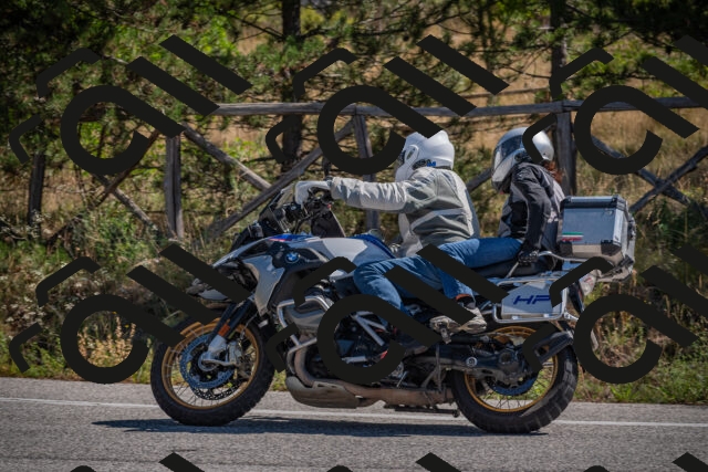 20250906112946-_5001490_am_