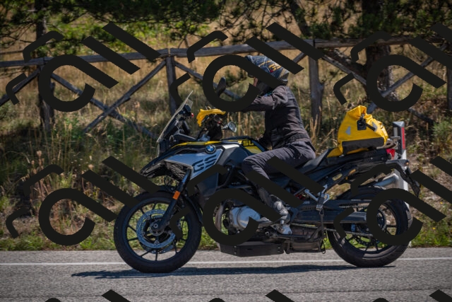 20250906113004-_5001493_am_