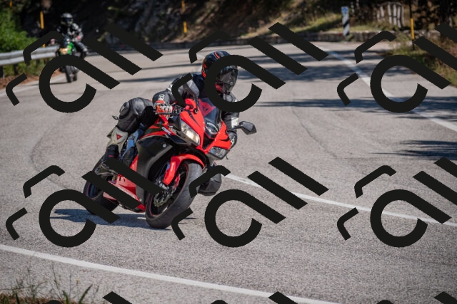 20250906113630-_5001551_am_