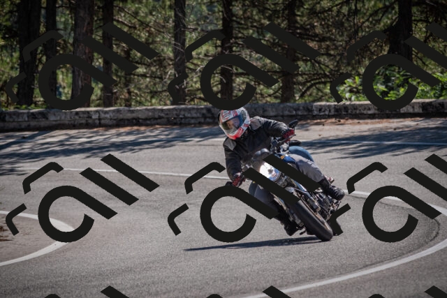 20250906114056-_5001615_am_