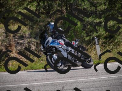 20250906114101-_5001618_am_