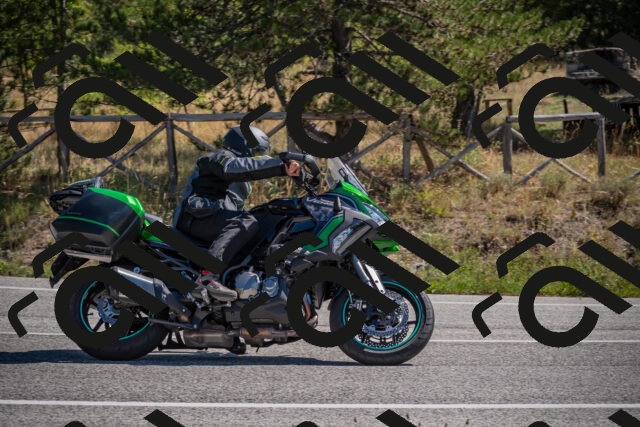 20250906114111-_5001623_am_