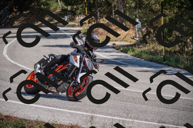 20250906114212-_5001629_am_