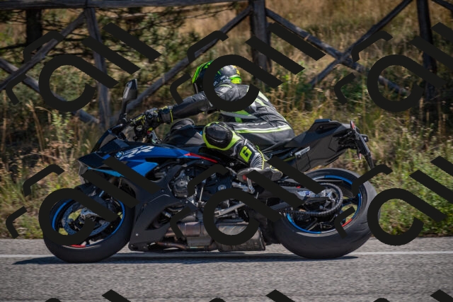 20250906114402-_5001643_am_