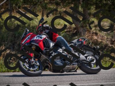 20250906114429-_5001651_am_