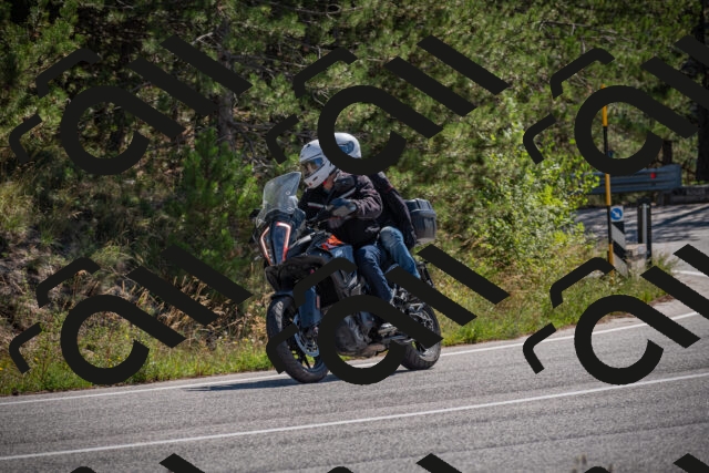 20250906114513-_5001666_am_